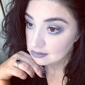 Late night makeup session last night 💄💋